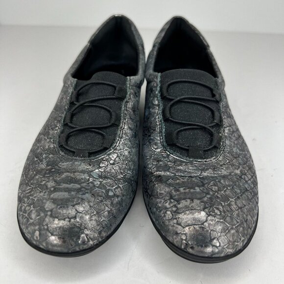 Sesto Meucci Womens Black Hovercraft Zip Snake Print Size 6.5 M Slip On Shoes - Picture 3 of 9